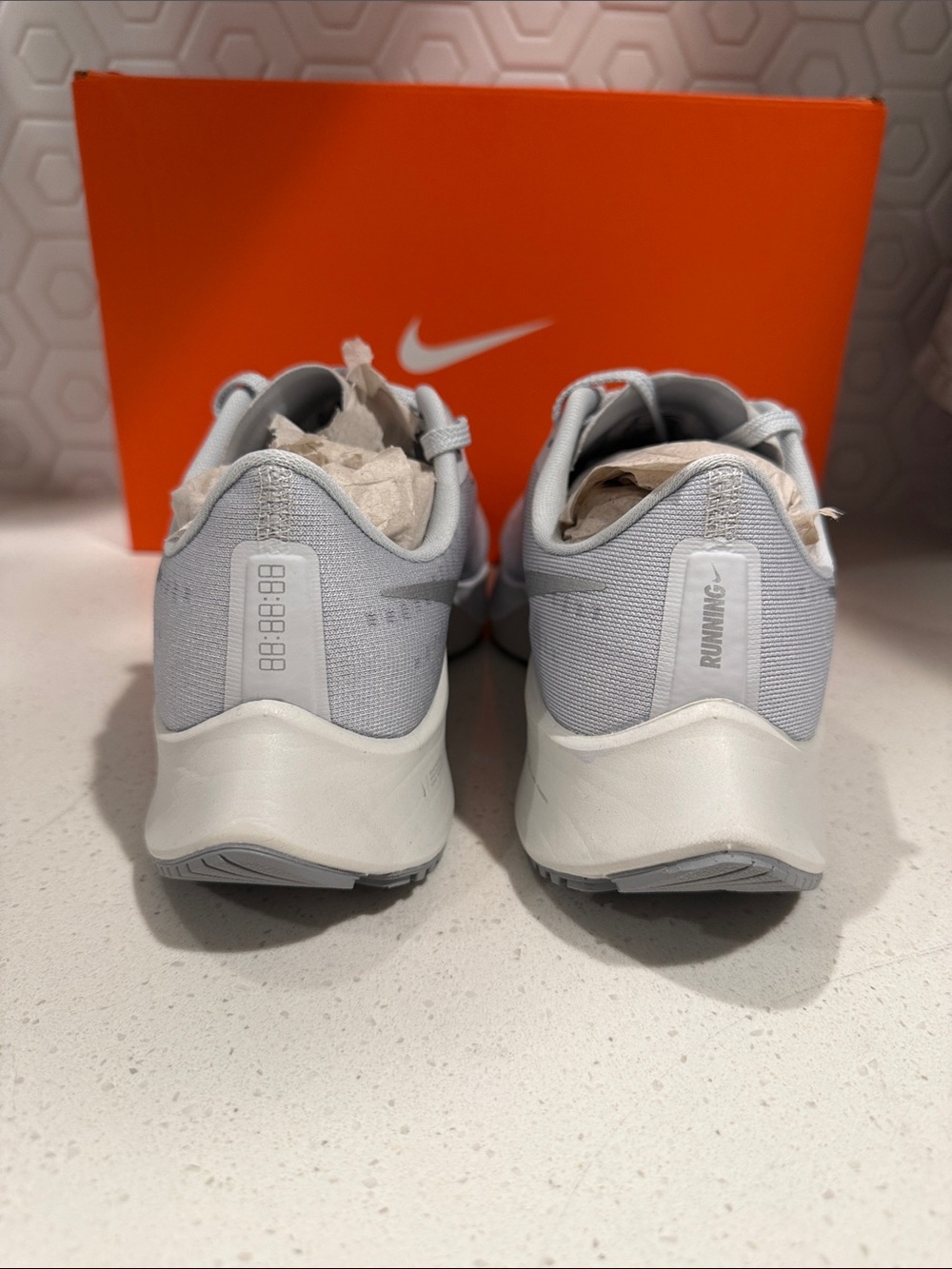 Nike Women's Air Zoom Pegasus 37 Light Gray Running Shoes - Picture 5 of 8